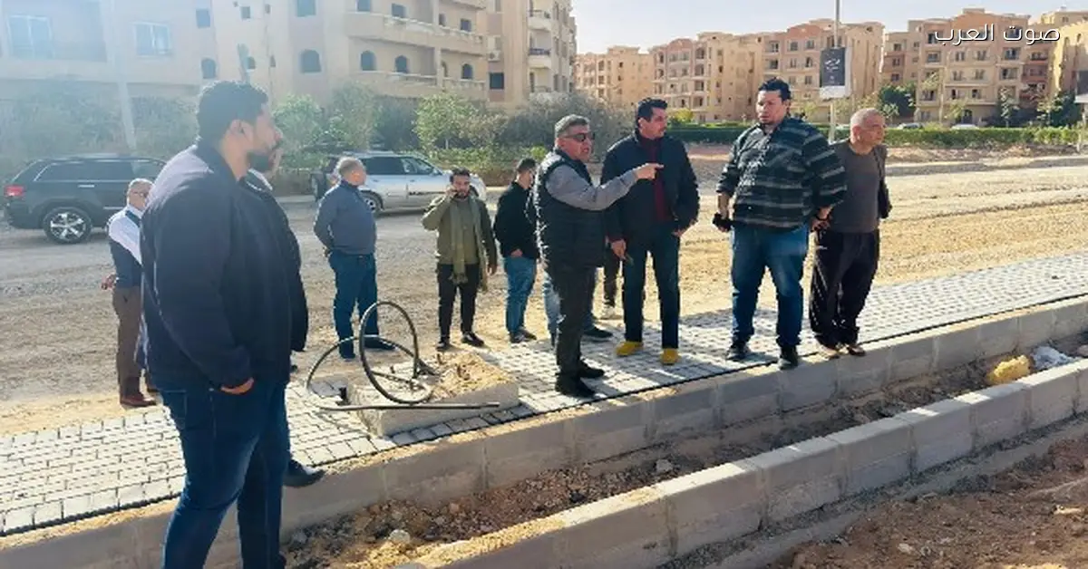 رئيس جهاز حدائق أكتوبر يراقب خطة تطوير كفاءة الطرق