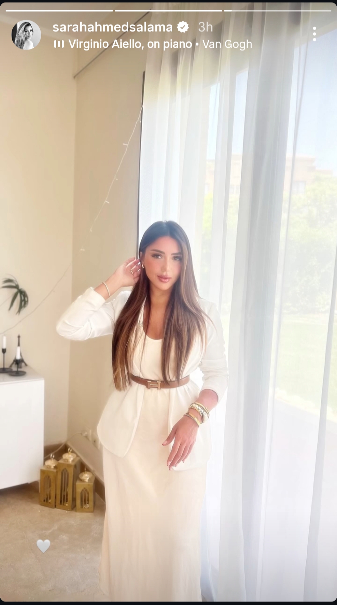 سارة سلامة بتألق لافت باللون الأبيض على إنستجرام 2 سارة سلامة