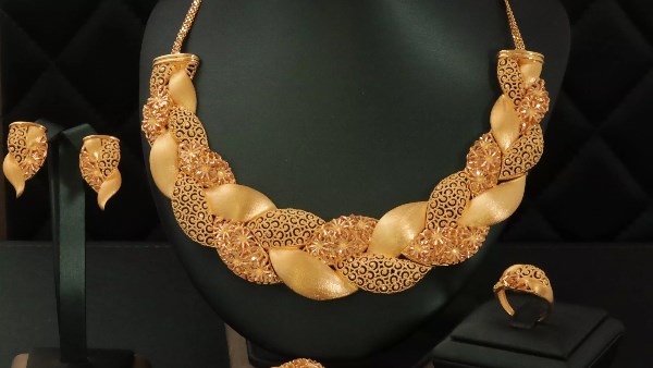 سعر الذهب اليوم 14 ديسمبر 2025 2 سعر الذهب