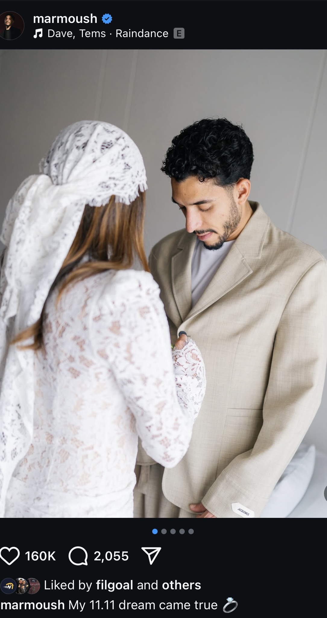 فرحتي تكمل.. عمر مرموش يحتفل بخطوبته على نيل مصر 2 صورة مرموش وخطيبته