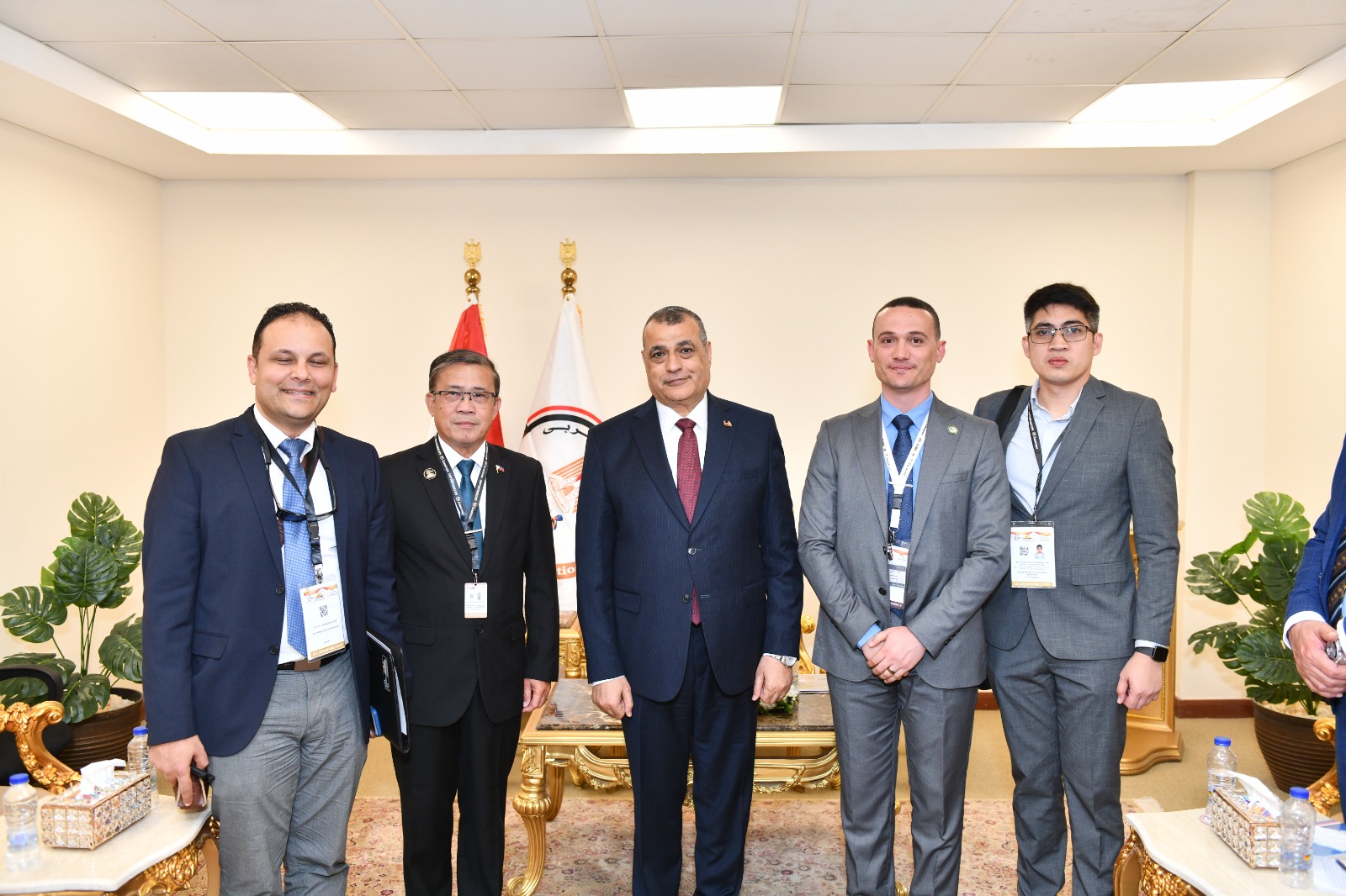 مصر بتدور على تعاون مع السعودية والعراق والفلبين في جناح