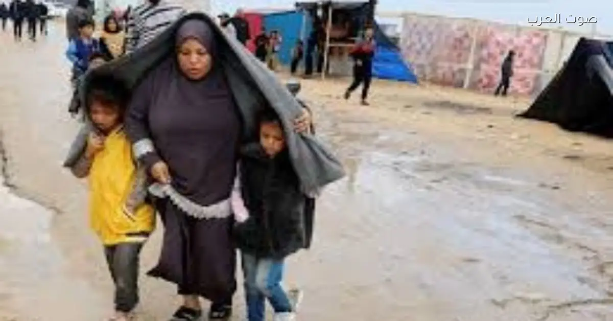 منخفض جوي قوي يتسبب في وفاة 10 فلسطينيين بسبب انهيار بيوت في غزة