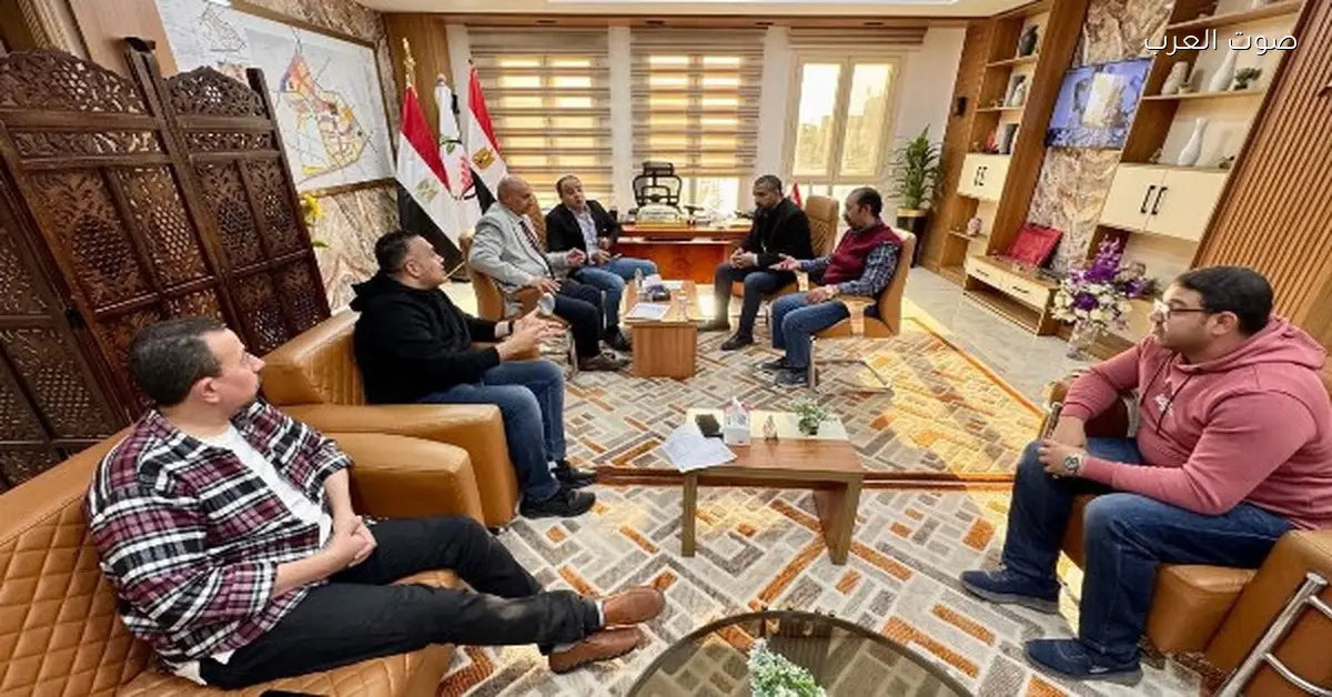 وزارة الإسكان تتابع آخر مستجدات توفيق أوضاع الأراضي في مدينتي الشروق والعبور الجديدة