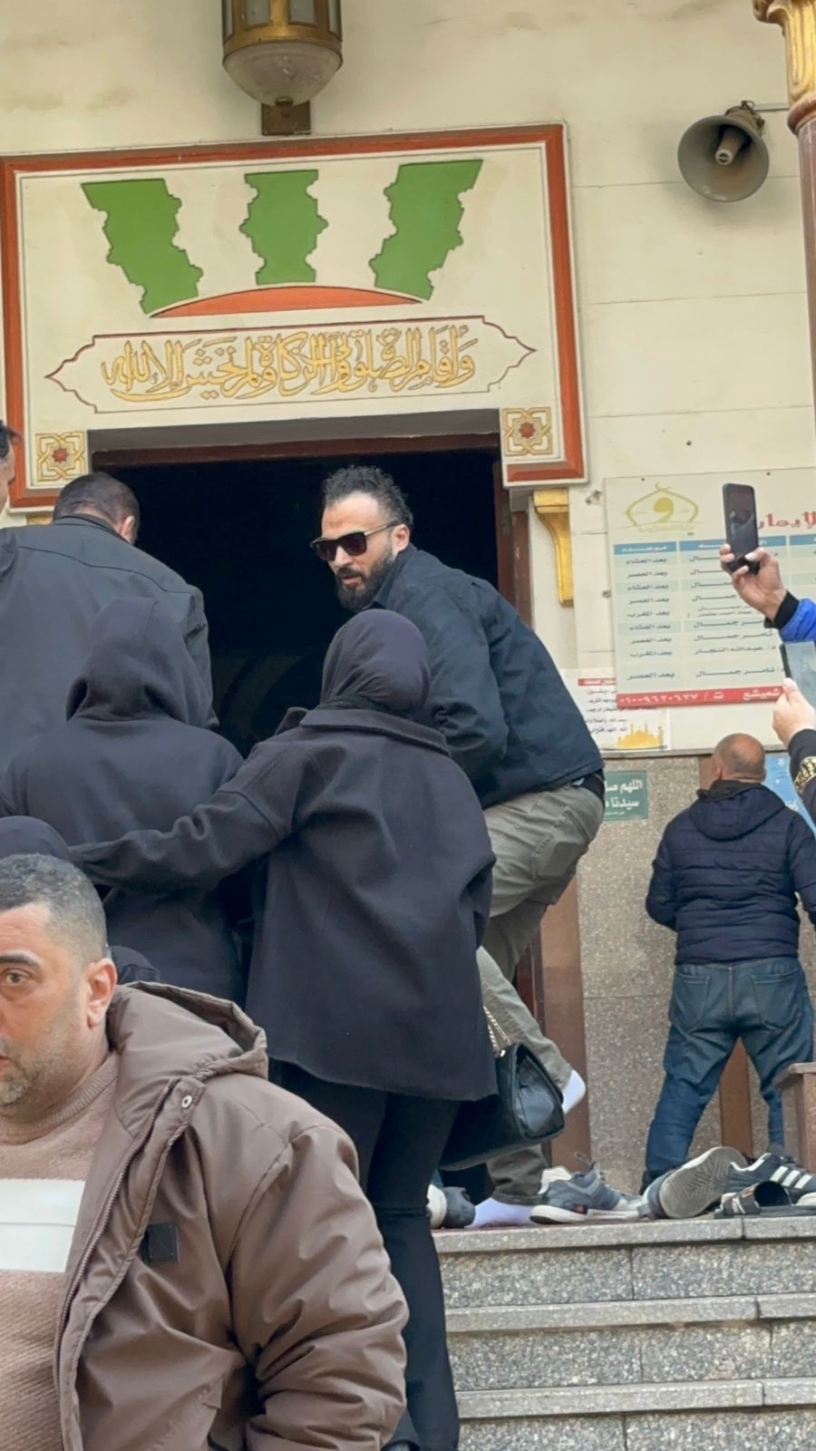 1768479859 95 جنازة شقيقة إبراهيم سعيد من مسجد الإيمان بمكرم عبيد وسط